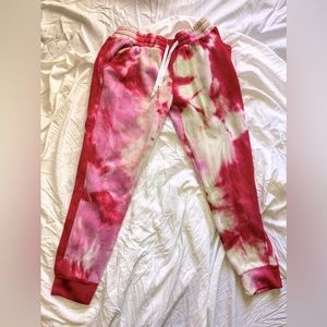 Pink and white tie die sweatpants- comfy as heck-sinches, pjs, wear out, workout